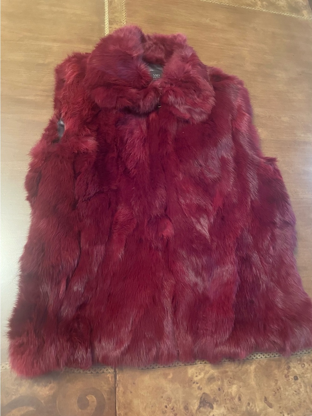 Saks Fifth Avenue Plush Real Rabbit Fur Vest in Deep Wine New without tag